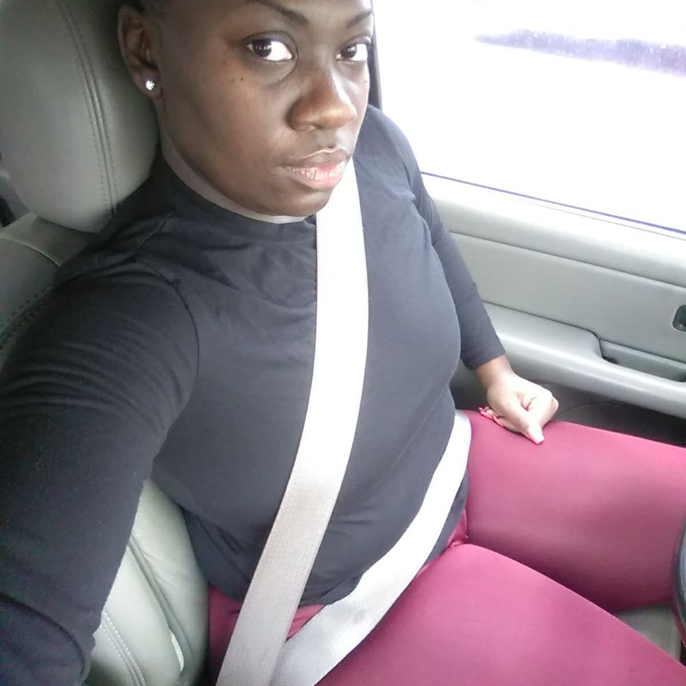 Meet your Posher, Yolanda